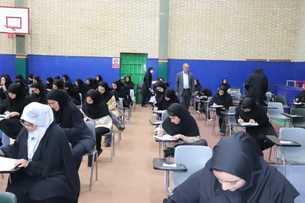 شروع آزمونهای پایان نیمسال دوم تحصیلی در پردیس ها و مراکز دانشگاه فرهنگیان استان اصفهان و بازدید سرپرست دانشگاه از حوزه ها 24