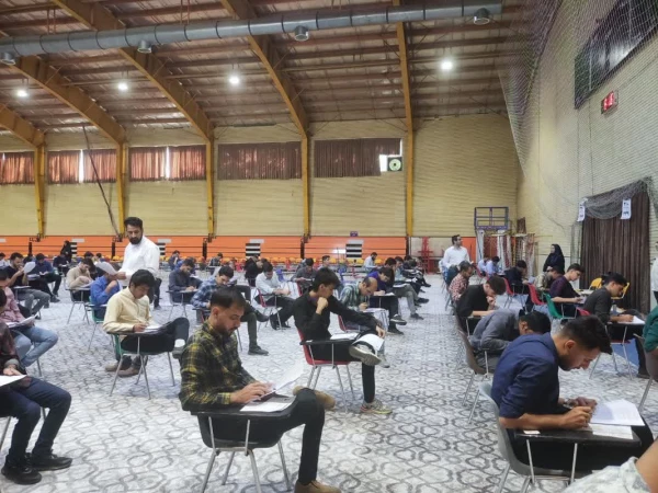 شروع آزمونهای پایان نیمسال دوم تحصیلی در پردیس ها و مراکز دانشگاه فرهنگیان استان اصفهان و بازدید سرپرست دانشگاه از حوزه ها 16