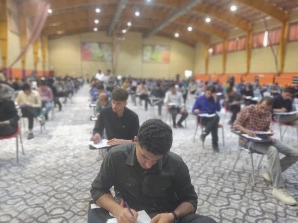 شروع آزمونهای پایان نیمسال دوم تحصیلی در پردیس ها و مراکز دانشگاه فرهنگیان استان اصفهان و بازدید سرپرست دانشگاه از حوزه ها 17