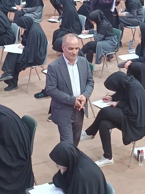 شروع آزمونهای پایان نیمسال دوم تحصیلی در پردیس ها و مراکز دانشگاه فرهنگیان استان اصفهان و بازدید سرپرست دانشگاه از حوزه ها 29