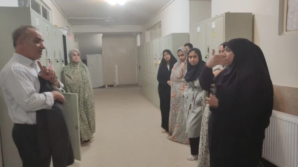 بازدید سرپرست دانشگاه فرهنگیان استان از سراهای دانشجویی همزمان با حضور دانشجویان جهت شروع آزمونها 4