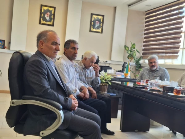 دیدار با پیشکسوتان عرصه تربیت معلم در دانشگاه فرهنگیان اصفهان
 2