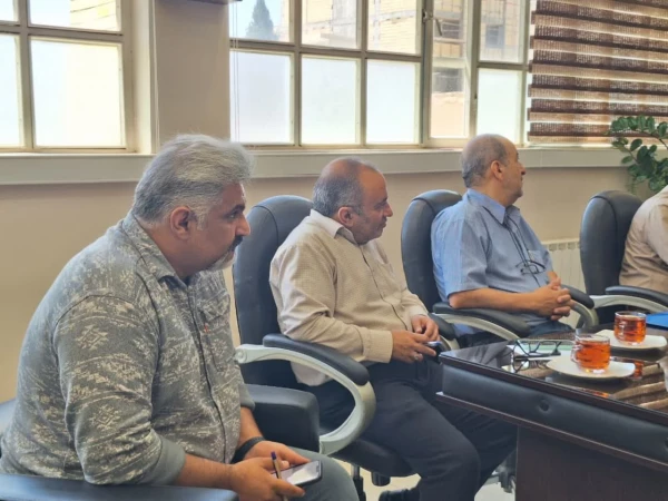 دیدار با پیشکسوتان عرصه تربیت معلم در دانشگاه فرهنگیان اصفهان
 5