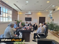 دیدار با پیشکسوتان عرصه تربیت معلم در دانشگاه فرهنگیان اصفهان
 8