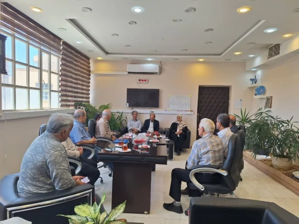 دیدار با پیشکسوتان عرصه تربیت معلم در دانشگاه فرهنگیان اصفهان
 8