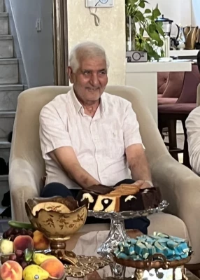 عیادت سرپرست دانشگاه فرهنگیان استان اصفهان و جمع همراه از ریاست سابق پردیس شهید باهنر اصفهان 4