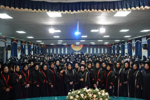 برگزاری جشن دانش آموختگی دانشجومعلمان دختر دانشگاه فرهنگیان استان اصفهان 8