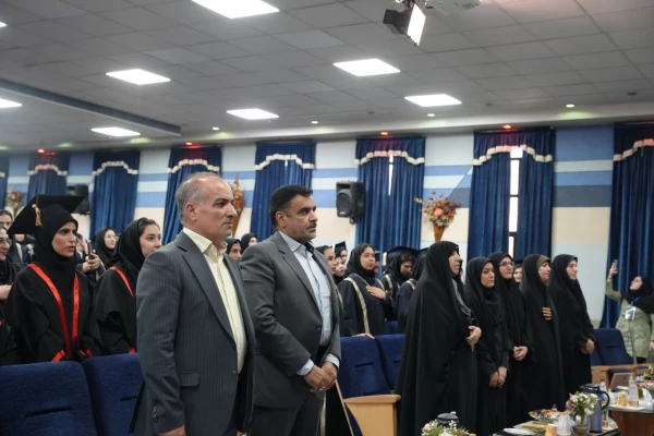 برگزاری جشن دانش آموختگی دانشجومعلمان دختر دانشگاه فرهنگیان استان اصفهان 9