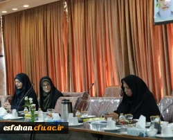 برگزاری نشست روسا و نمایندگان دانشگاه های استان اصفهان با معاون سیاسی و اجتماعی استانداری اصفهان به میزانی دانشگاه فرهنگیان  7