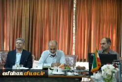 برگزاری نشست روسا و نمایندگان دانشگاه های استان اصفهان با معاون سیاسی و اجتماعی استانداری اصفهان به میزانی دانشگاه فرهنگیان  11