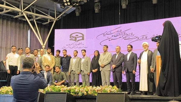 افتخار آفرینی دانشجو معلمان دانشگاه فرهنگیان استان در سی وپنجمین جشنواره قرآن وعترت استان مازندران 3