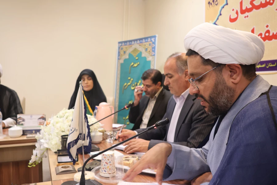 نشست مشترک خبری سرپرست دانشگاه فرهنگیان اصفهان و رئیس دفتر تبلیغات اسلامی با اصحاب رسانه 3