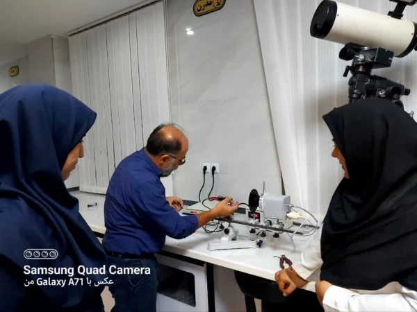 برگزاری دوره آموزشی «آشنایی باآزمایش های فیزیک نور و فیزیک مدرن» 5
