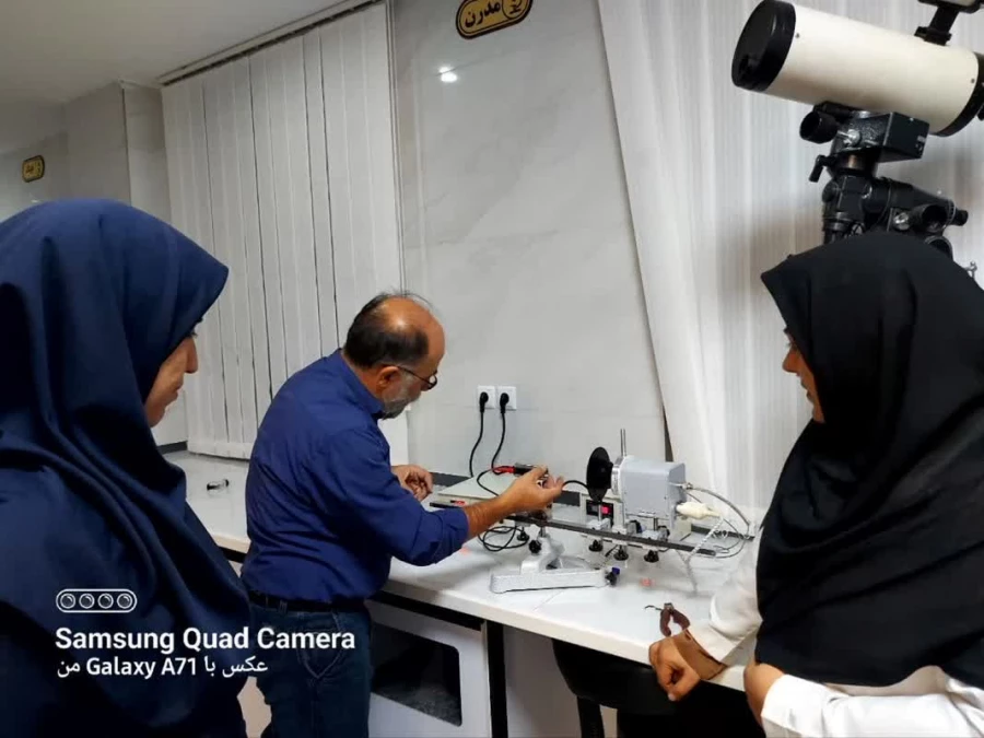 برگزاری دوره آموزشی «آشنایی باآزمایش های فیزیک نور و فیزیک مدرن» 5