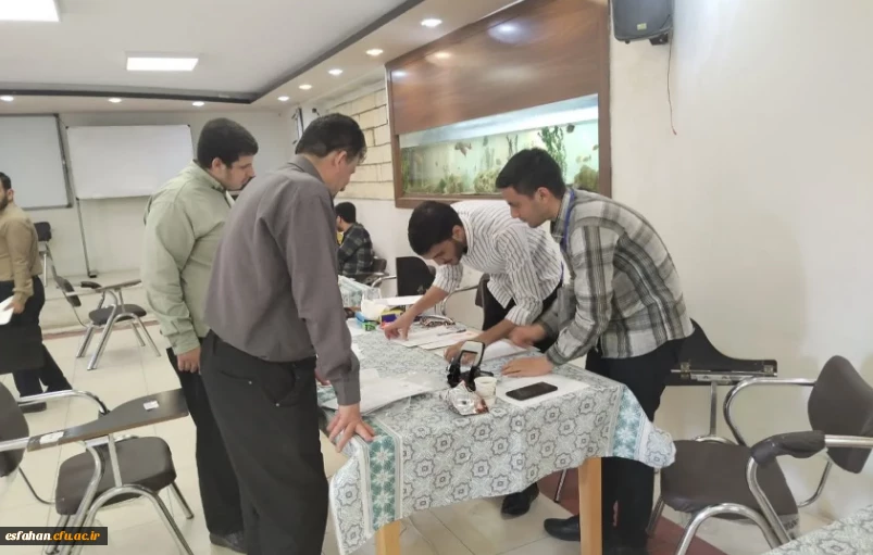ادامه فرایند ثبت نام ورودی های جدید در پردیس ها و مراکز دانشگاه فرهنگیان استان اصفهان 5