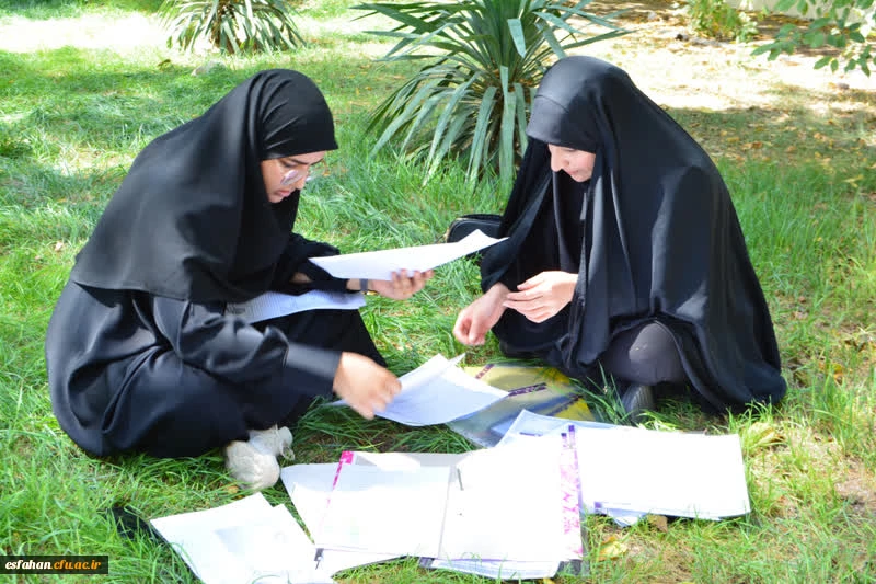 ادامه فرایند ثبت نام ورودی های جدید در پردیس ها و مراکز دانشگاه فرهنگیان استان اصفهان 25