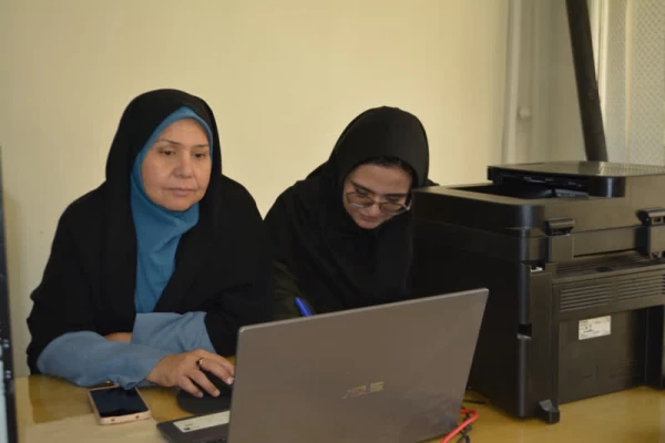 ادامه فرایند ثبت نام ورودی های جدید در پردیس ها و مراکز دانشگاه فرهنگیان استان اصفهان 19