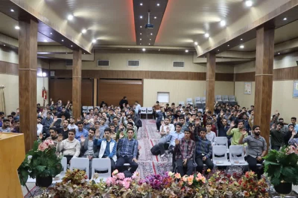 گزارش تصویری از آیین استقبال و خوش آمدگویی به دانشجو معلمان جدیدالورود و آغاز سال تحصیلی جدید دانشگاه فرهنگیان اصفهان 2