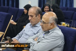 برگزاری نشست پرسش و پاسخ اساتید و کارکنان دانشگاه فرهنگیان استان اصفهان با رجبعلی برزویی رئیس دانشگاه فرهنگیان
 3