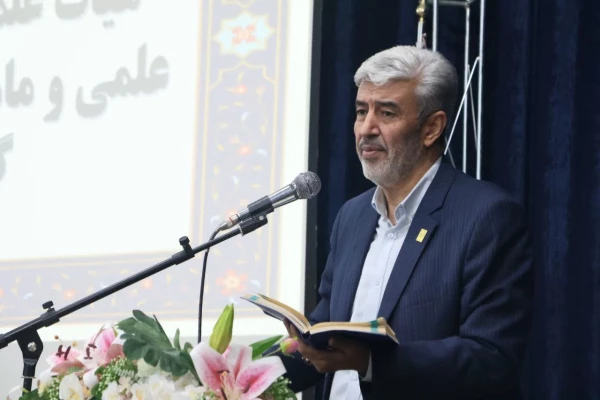 برگزاری نشست پرسش و پاسخ اساتید و کارکنان دانشگاه فرهنگیان استان اصفهان با رجبعلی برزویی رئیس دانشگاه فرهنگیان
 27