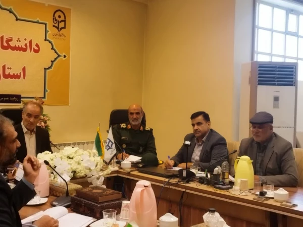 برگزاری نشست هماهنگی با حضور جانشین فرمانده سپاه پاسداران انقلاب  و مسئول بسیج دانشجویی استان همراه با مسئولین دانشگاه پیرامون اجلاسیه شهدا  2