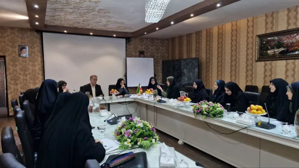 نشست صمیمی رییس دانشگاه فرهنگیان استان با اساتید هیات علمی 2