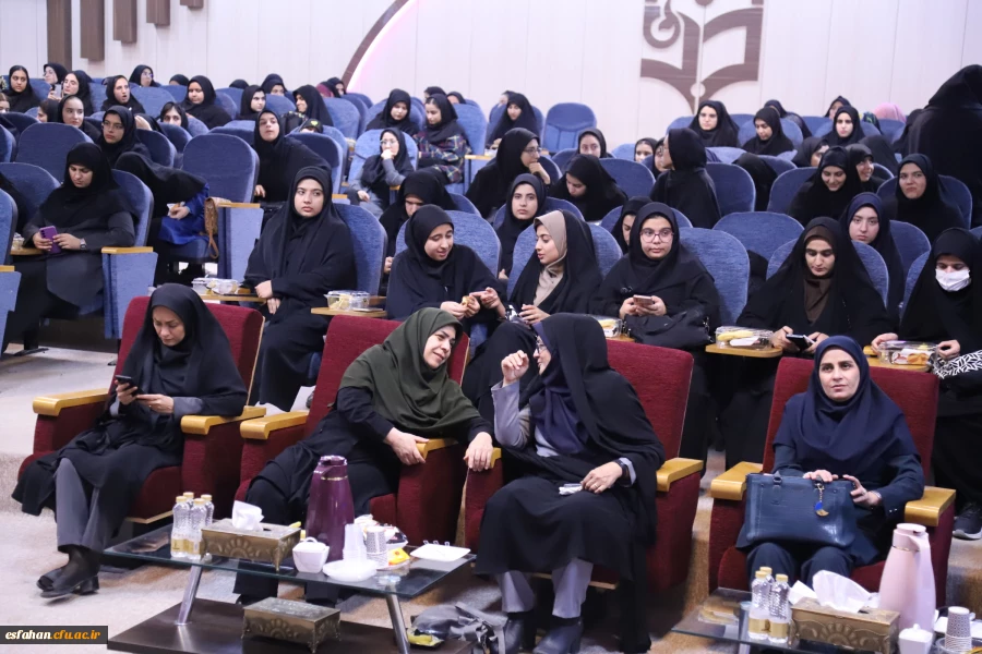 آیین استقبال از نودانشجومعلمان دانشگاه فرهنگیان اصفهان همزمان با سراسر کشور  6