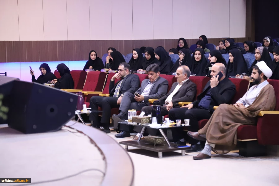 آیین استقبال از نودانشجومعلمان دانشگاه فرهنگیان اصفهان همزمان با سراسر کشور  9