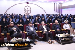 آیین استقبال از نودانشجومعلمان دانشگاه فرهنگیان اصفهان همزمان با سراسر کشور  13