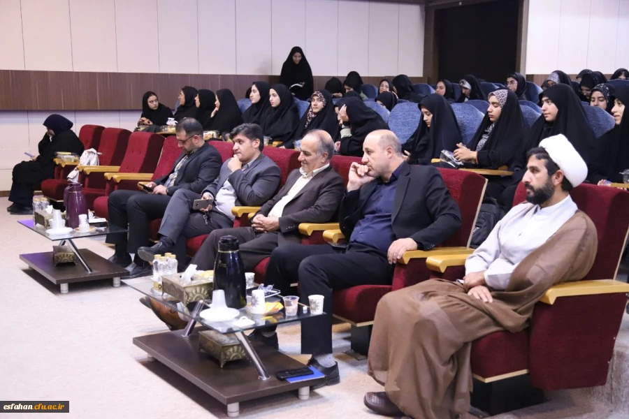 آیین استقبال از نودانشجومعلمان دانشگاه فرهنگیان اصفهان همزمان با سراسر کشور  28