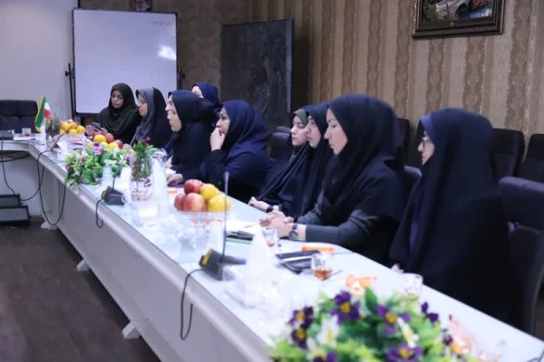 برگزاری جلسه شورای آموزش دانشگاه فرهنگیان استان 16