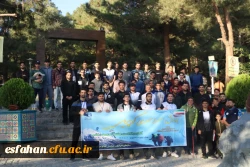 کوه پیمایی به مناسبت هفته تربیت بدنی در دانشگاه فرهنگیان استان اصفهان 22