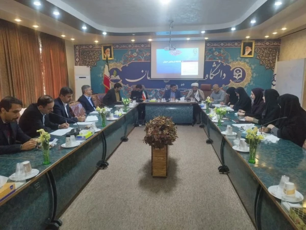 برگزاری جلسه شورای مدیریت و نظارت دانشگاه فرهنگیان استان اصفهان  2