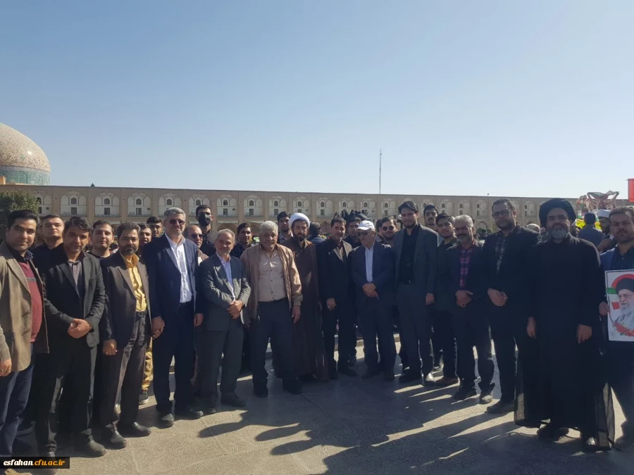 فریاد استکبارستیزی دانشجومعلمان دانشگاه فرهنگیان استان اصفهان همزمان با برگزاری این مراسم در ایران اسلامی ۱۳ آبان ۱۴۰۴ 3