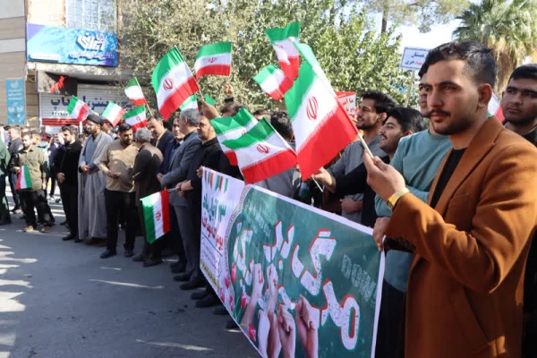 حضور سرپرست دانشگاه فرهنگیان استان در جمع پرشور دانشجومعلمان در مراسم راهپیمایی ۱۳ آبان ۱۴۰۴ 6