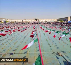 حضور سرپرست دانشگاه فرهنگیان استان در جمع پرشور دانشجومعلمان در راهپیمایی ۱۳ آبان ۱۴۰۴ 5