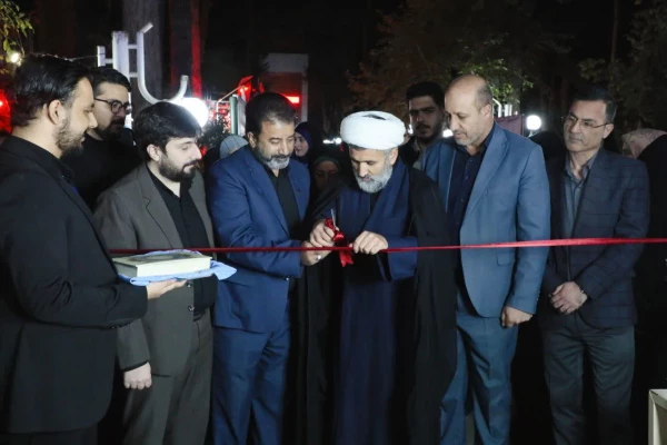 گزارشی از حضور و مشارکت فعال دبیران تشکل های دانشجویی و مدیرمسئولان نشریات دانشجویی دانشگاه فرهنگیان استان اصفهان در دهمین گردهمایی تشکل های دانشجویی 3