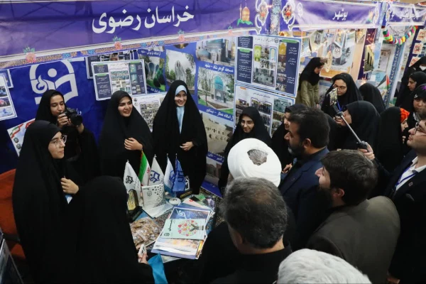 گزارشی از حضور و مشارکت فعال دبیران تشکل های دانشجویی و مدیرمسئولان نشریات دانشجویی دانشگاه فرهنگیان استان اصفهان در دهمین گردهمایی تشکل های دانشجویی 8