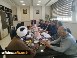 نشست هیأت رئیسه دانشگاه فرهنگیان استان اصفهان با تأکید بر هم افزایی، برنامه ریزی و تقویت تعاملات درون سازمانی برگزار شد
 5