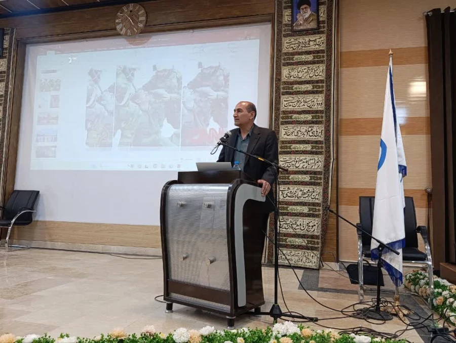 برپایی یادواره شهدای جنگ تحمیلی مقاومت در دانشگاه فرهنگیان مرکز امام خمینی(ره) کاشان  13