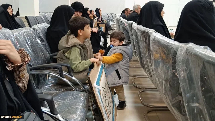 برپایی یادواره شهدای جنگ تحمیلی مقاومت در دانشگاه فرهنگیان مرکز امام خمینی(ره) کاشان  2