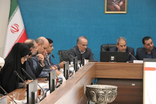 برگزاری جلسه هیئت امنای دانشگاه فرهنگیان استان اصفهان با محوریت اجلاسیه شهدای دانشجومعلم و بررسی طرح های تحولی دانشگاه
 16