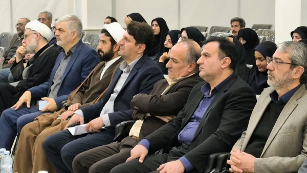 مراسم تکریم و معارفه سرپرست مرکز امام خمینی(ره ) کاشان 7