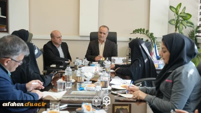 نشست سرپرست دانشگاه فرهنگیان استان اصفهان با خبرنگاران و فعالان رسانه ای در خصوص اجلاسیه شهدا