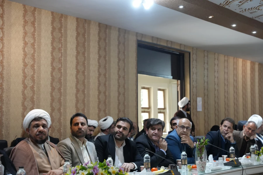 مراسم تکریم و معارفه مسئول نهاد نمایندگی مقام معظم رهبری در دانشگاه فرهنگیان اصفهان 6