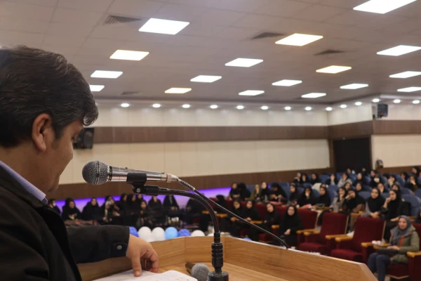 مراسم بزرگداشت روز دانشجو در دانشکده علوم تربیتی فاطمه زهرا(س) 8