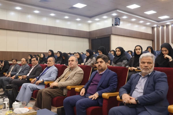 مراسم بزرگداشت روز دانشجو در دانشکده علوم تربیتی فاطمه زهرا(س) 18