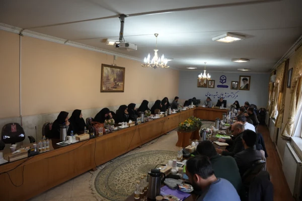 نشست تخصصی ادارات حراست قطب سه کشور به میزبانی دانشگاه فرهنگیان استان اصفهان برگزار شد 6