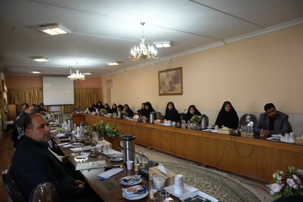 نشست تخصصی ادارات حراست قطب سه کشور به میزبانی دانشگاه فرهنگیان استان اصفهان برگزار شد 8