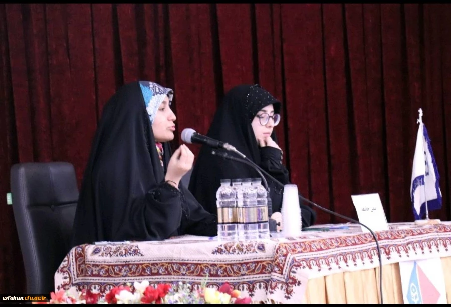 برگزاری مسابقات مناظرۀ دانشجومعلمان دختر دانشگاه فرهنگیان استان اصفهان با رقابت شش تیم 6